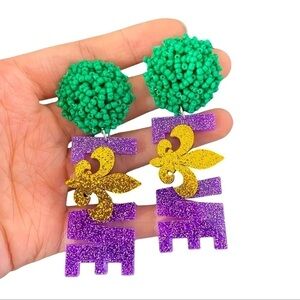 Mardi Gras Fleur De Lis Love Earrings